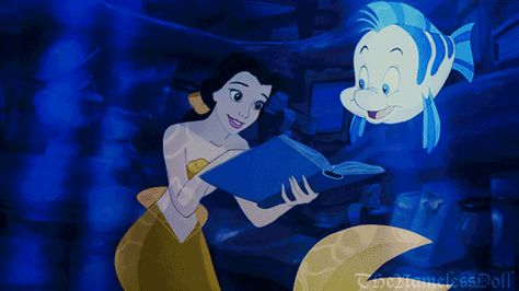 These Gifs of Disney Princesses as Mermaids Are Absolutely Magical - Seventeen.com @Beccaboopastel Disney Crossovers, Princesses As Mermaids, Disney Princesses As Mermaids, Every Disney Princess, Fan Art Disney, Mermaid Gifs, Disney Amor, Prințese Disney, Mermaid Disney