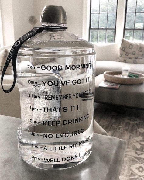 Vision Board Photos, Water Aesthetic, Gallon Water Bottle, Vision Board Manifestation, Healthy Lifestyle Motivation, Healthy Girl, Healthy Lifestyle Inspiration, Workout Aesthetic, Green Juice