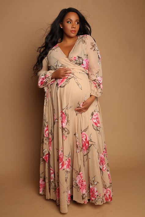 Lovely Maternity Wrap Gown, this pregnancy style maternity floral dress is perfect as a pregnant guest outfit or gender reveal. Plus Size Maternity Outfits For Photoshoot, Wrap Gown Styles, Elegant Pregnancy Outfits, Pregnant Women Outfits, Maternity Occasion Wear, Pregnant Christmas, Plus Size Maternity Clothes, Gown For Pregnant Women, Maternity Wear Dresses