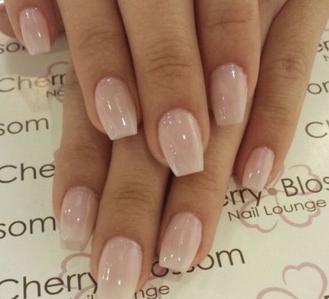 Short natural looking acrylic nails; neutral color coffin ... #gelnails #nailart #nailideas Natural Looking Acrylic Nails, Nagel Stamping, Nails Kylie Jenner, Manikur Kuku, Short Coffin, Short Coffin Nails, Classy Acrylic Nails, Short Acrylic, Super Nails