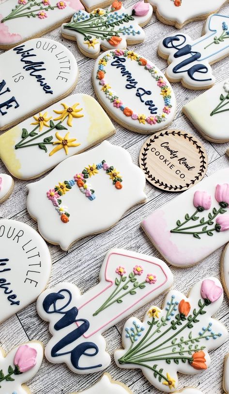 Flower First Birthday Cookies, Wild And Onederful Birthday Cake, Wild Onederful Birthday, Wildflower 1st Birthday Cookies, Wildflower Cookies First Birthday, Wild One First Birthday Cookies, Wildflower Birthday Cupcakes, Wildflowers Birthday Party, 2 Wild Cookies