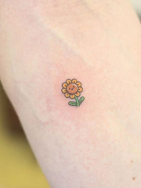 100 Amazing Sunflower Tattoos And Meaning - The Trend Scout Tiny Sunflower Tattoo, Sunflower Tattoo Simple, Tiny Flower Tattoos, Tattoos Cute, Sunflower Tattoo Small, Flores Tattoo, Daisy Tattoo, Small Flower Tattoos, Small Tattoos Simple