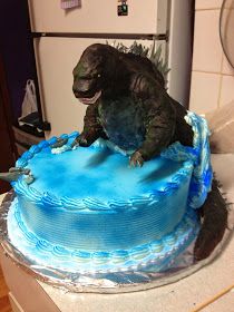 Love-Making in the Kitchen: Where Food Goes Beyond the Boundary of Hunger: Godzilla Cake Topper Godzilla Food Ideas, Godzilla Birthday Cake Ideas, Godzilla Cake Ideas, Godzilla Cake Topper, Godzilla Cakes, Godzilla Birthday Cake, Godzilla Invitations, Godzilla Cake, Godzilla Party
