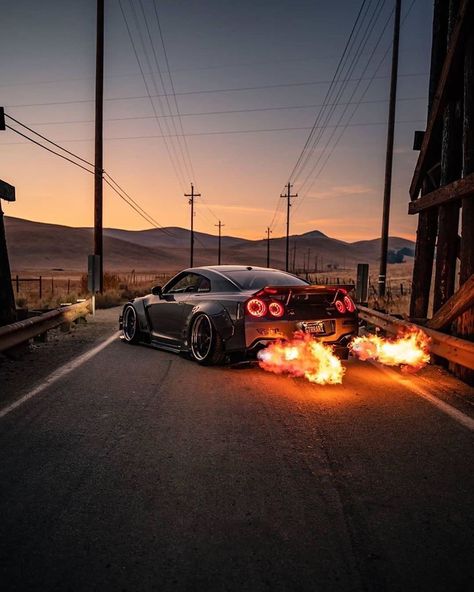 Gtr Drift, Liberty Walk Gtr, Nissan Gtr Nismo, Nissan Gtr Wallpapers, Wallpaper Car, Gtr Car, R35 Gtr, Nissan Gtr R35, Car Backgrounds