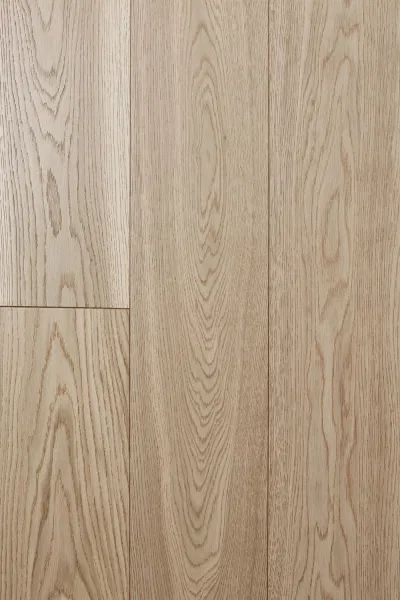 Modena - Engineered European Oak Flooring | ADM Flooring® Beige Wooden Floor, Pecan Hardwood Floors, Boho Wood Floors, Ash Oak Flooring, White Oak Millwork, Light Plank Flooring, European Oak Floors, Wood Floor Aesthetic, Light Oak Texture