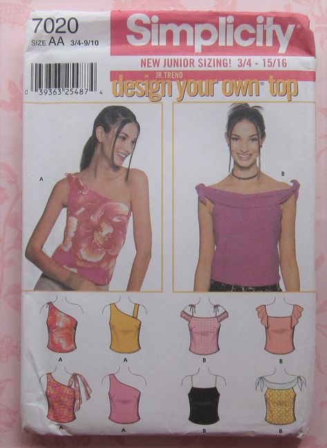 Summer Top Sewing Pattern  Sizes 3/4 - 9/10 UNCUT Simplicity 7020 Contains pattern for several variations of top. Envelope has some wear. Buyer to pay First Class shipping via USPS. #67 00s Sewing Patterns, Sewing Patterns 90s, 2000s Sewing Patterns, Summer Top Sewing Pattern, Summer Top Sewing, Sewing Top Pattern, Zombie Brains, Pattern Illustrations, 90s Aesthetics