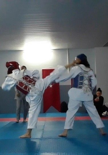 Taekwondo Sparring Aesthetic, Black Belt Taekwondo Aesthetic, Taekwondo Couple, Taekwondo Aesthetic, Tkd Girl, Taekwondo Sparring, Tkd Taekwondo, Black Belt Taekwondo, Taekwondo Girl