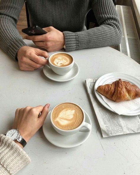 Coffee Dates Aesthetic, Twisted Hate, Love Hypothesis, Couple Coffee, Coffee Shop Aesthetic, Best Coffee Maker, Coffee Girl, Aesthetic Coffee, Coffee Date