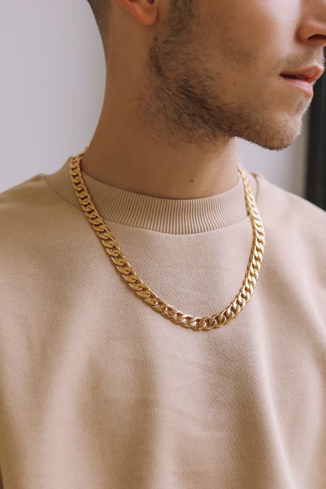 Men Necklace Gold Chains, Mens Jewelry Chain, Mens Indian Jewelry, Neck Chain For Men Fashion, Guy Chains Necklace, Cool Chains Necklaces Men, Chain Designs Gold Man, Gold Chain For Man, Mens Chain Designs Gold