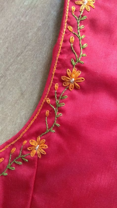 Hand Work Embroidery Blouse Design, Hand Work Embroidery Neck Design, Hand Embroidery Blouse Designs, Only Thread Work Blouse Designs, Aari Work Blouse Designs, Blouse Aari Work, Blouse Designs Aari Work, Work Blouse Designs, Basic Hand Embroidery Stitches