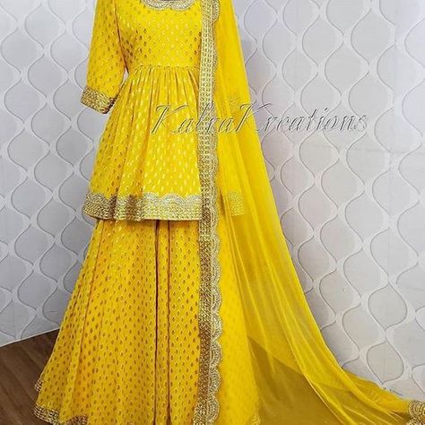 Haldi Dress Ideas For Sisters, Yellow Dress For Haldi Function, Yellow Dress Wedding, Dress For Haldi Function, Haldi Dress Ideas, Chania Choli, Gharara Designs, Haldi Dress, Yellow Wedding Dress