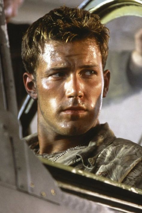 Pearl Harbor Quotes, Pearl Harbour Movie, Young Ben Affleck, Josh Hartnett Pearl Harbor, Pearl Harbor Movie, Ben Afleck, Pearl Harbor Day, Ben Affleck Batman, Josh Hartnett