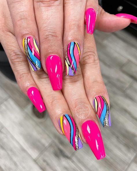 Bedazzle Nails, Nail Designs March, Sns Ideas, March Nail Designs, Nails Ideas 2023, March Nails Ideas, March Nail, Nail Cute, Sunny Nails