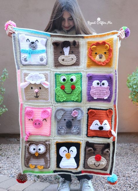 Animal Square CAL Crochet Blanket Amigurumi Patterns, Square Baby Blanket Crochet, Crochet Blanket Animals, Cal Blanket, Crochet Tutorial For Beginners, Square Crochet Blanket, Cal Crochet, Granny Square Baby Blanket, Make A Blanket