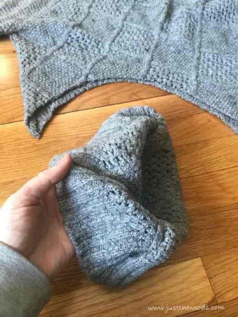 Scarf From Old Sweater, Old Wool Sweater Projects, Repurpose Wool Sweater, Repurpose Cashmere Sweater, Recycling Sweaters Ideas, Upcycle A Sweater, Recycled Cashmere Sweaters Ideas, Things To Make With Felted Wool Sweaters, Felted Wool Clothing