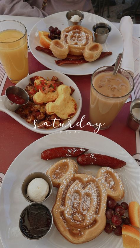 Essen, Disney World Vision Board, Disney World Aesthetic Food, Disneyland Aesthetic Food, Disneyland Food 2023, Disney Trip Aesthetic, Disneyland Paris Food, Disneyland Breakfast, Disney Food Recipes