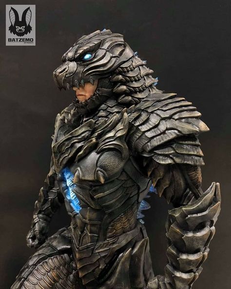 Godzilla Human Armor figure by Bat Zemo (facebook)… Izuku X Harem, Armor Cosplay, Kong Godzilla, Dragon Armor, Godzilla Wallpaper, All Godzilla Monsters, Pahlawan Marvel, Kaiju Art, Kaiju Monsters