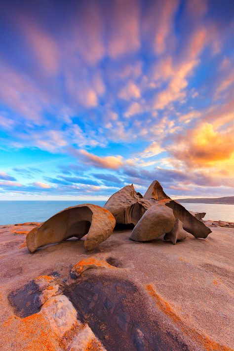 12 Apostles Milky Way Photo Great Barrier Reef, Australia Travel Bucket Lists, Australian Road Trip, Kangaroo Island, Outback Australia, Sunset Photos, South Australia, Belleza Natural, Australia Travel