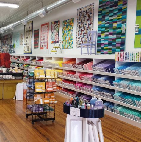 Crafty Gemini | I�m at Missouri Star Quilt Company headquarters! | http://craftygemini.com Patchwork, Fabric Shop Display Ideas, Quilt Store Display Ideas, Quilt Shop Ideas, Fabric Display Ideas Showroom, Fabric Shop Interior, Fabric Shop Display, Quilt Shop Displays, Missouri Quilt Tutorials