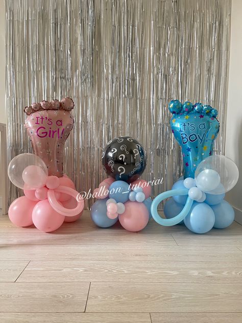 Boy or girl balloon Gender Reveal Balloon Bouquets, Gender Reveal Balloon Ideas, Balloon Gender Reveal, Boy Or Girl Gender Reveal, Gender Reveal Balloon, Baby Gender Reveal Party Decorations, Balloons Ideas, Idee Babyshower, Reveal Cake