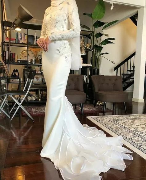 Baju Kawin Dress Wedding, Malay Wedding Dress, Wedding Hijab Styles, Baju Kahwin, Nikah Outfit, Muslimah Wedding Dress, Nikah Dress, Bride Dress Simple, Muslimah Wedding