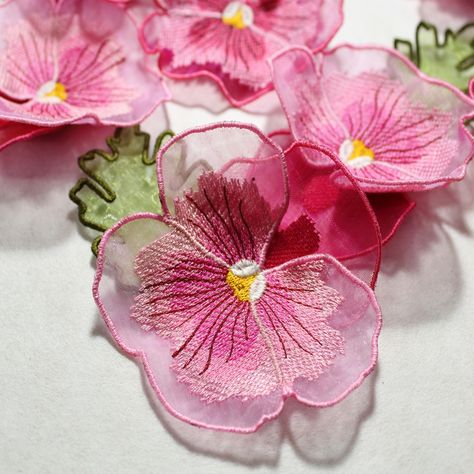 3d Handwork Embroidery, Fabric Flower Embroidery, Flower Embroidery Machine, 3d Flower Blouse, Flowers In Embroidery, Machine Embroidery Flowers Design, Flower Patches Embroidery, 3 D Flower Embroidery, 3d Embroidery Flower