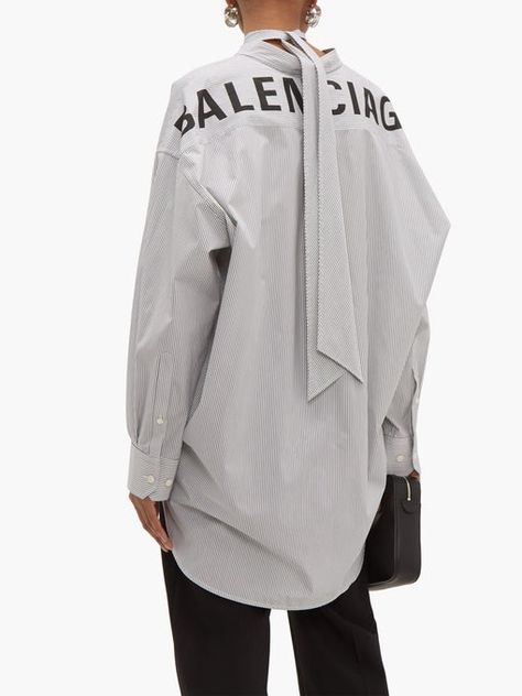 Balenciaga Oversized Shirt, Balenciaga Shirt Outfit, Balenciaga Shirt Women, Balenciaga Shirt, Balenciaga Eyewear, Full Outfits, Vintage Cartier, Oversize Shirt, Balenciaga Logo