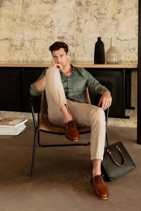 Looking for a stylish khaki pants outfit men can wear? Get streetwear outfit ideas with khaki pants and brown shoes for casual summer days, work, and classy or formal events (wedding guest). Master the khaki pants aesthetic in a modern way! Khaki Wedding Guest Outfit Men, Semi Formal Outfit Ideas For Men, Khaki Pants Outfit Men Fall, Male Outfits Semi Formal, Men Semiformal Outfit, Male Wedding Guest Outfit Summer Semi Formal, Formal Look For Men Wedding, Brown Shoes Outfit Men Formal, Formal Ideas For Men