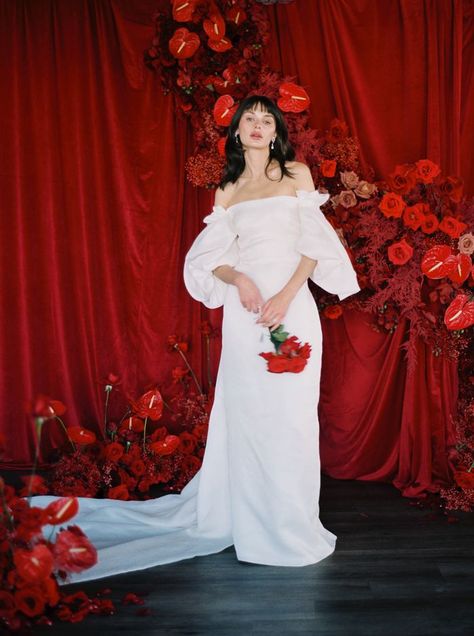 Red Velvet Backdrop, White Red Wedding Theme, Red Tablecloth Wedding, Red Wedding Aesthetic, Red Backdrop Photoshoot, Red Velvet Drapes, Red Wedding Backdrop, Modern Red Wedding, Red Bridal Party