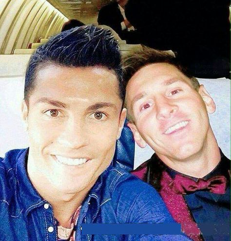 Cristiano Ronaldo and Leo Messi 2017 Ronaldo, Neymar 2017, Messi Y Cristiano, Messi Messi, Messi Pictures, Mauro Icardi, Football Players Images, Messi And Ronaldo, Leo Messi