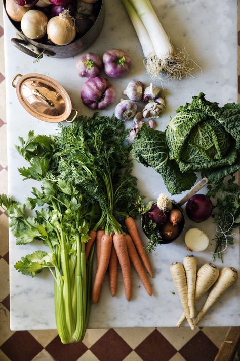 Food Fotography, Mimi Thorisson, Last Dinner, Cooking Book, Fine Cooking, Farm Food, French Kitchen, Country Cooking, Food Photography Styling