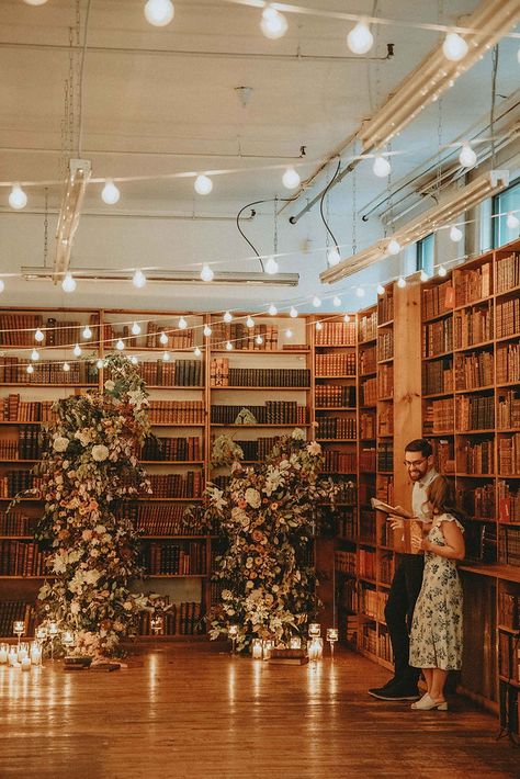 Isn't that the most romantic thing you can think of

A special proposal venue

A 95-year-old independent bookstore in Manhattan

Retro colors and warm lighting create a sense of ambiance Book Store Proposal, Bookstore Proposal, Bookstore Lighting, Library Proposal, Bookstore Wedding, Love Your Partner, Dream Proposal, Dreamy Eyes, Creative Proposals