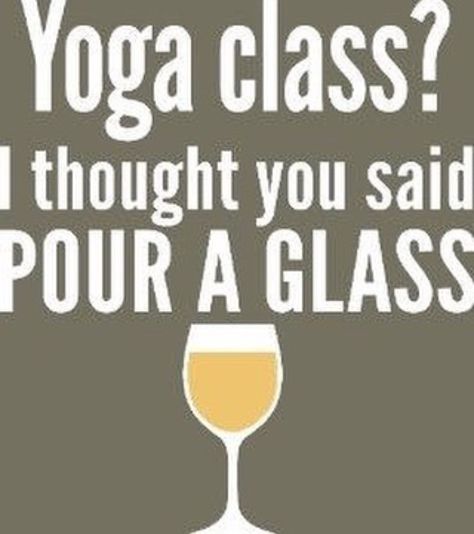 Funny Wine Quotes, Wine Memes, Tgif Funny, Funny Drinking Quotes, Wine Meme, Wine Quotes Funny, Friday Quotes Funny, Wine Mom, Drinking Quotes