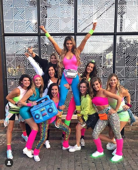 Costume Année 80, 80s Theme Party Outfits, 80s Party Costumes, 80s Fashion Party, Carnaval Outfit, Kostuum Halloween, 80s Birthday Parties, Look 80s, 80s Workout