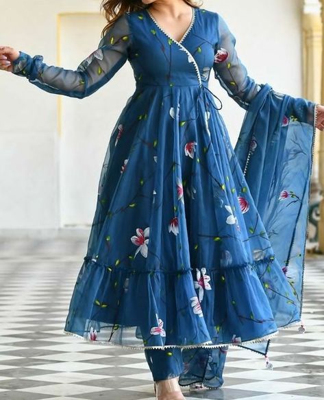 Full Sleeve Anarkali, Sleeves Kurti, Blouse Designs High Neck, Cotton Anarkali, Anarkali Dress Pattern, Stylish Short Dresses, Kurti Set, Suit For Women, Designer Anarkali