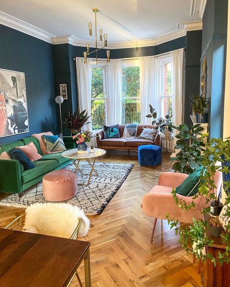 Living Room Colour Schemes, Vibrant Living Room, Victorian Living Room, Cosy Living, Pink Living Room, Cosy Living Room, Living Room Color Schemes, Colourful Living Room, Estilo Boho Chic