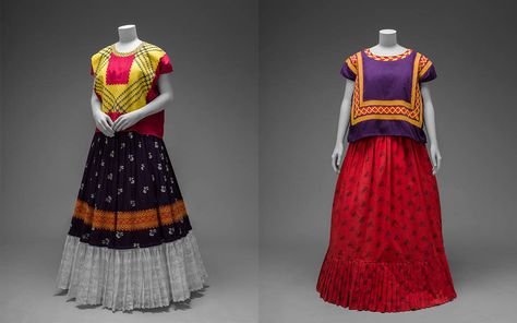 V&A · Sew Your Own: Mexican Style Huipil Huipil Pattern, Mayan Clothing, Peasant Top Pattern, Peasant Blouses Pattern, Puebla Dress, Mexican Peasant Blouse, Mexico Dress, Mexican Skirts, Traditional Mexican Dress