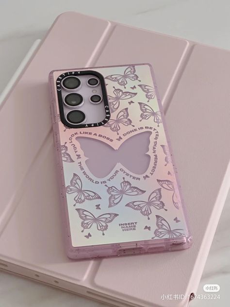 Iphone Phone Case Ideas, Aesthetic Phones, Phone Cases Aesthetic, Samsung Gadgets, Koleksi Parfum, Phone Cases Cute, Phone Case Art, Phone Case Ideas, Aesthetic Phone Cases