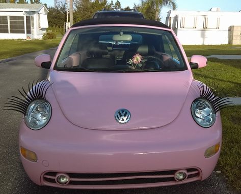 Mariana, Pink Vw Beetle Convertible, Volkswagen Beetle Eyelashes, Pink Convertible Beetle, Pink Volkswagen Beetle Convertible, Pink Car With Eyelashes, Vw Beetle Pink, Pink Beatles Car, Pink Buggy Car