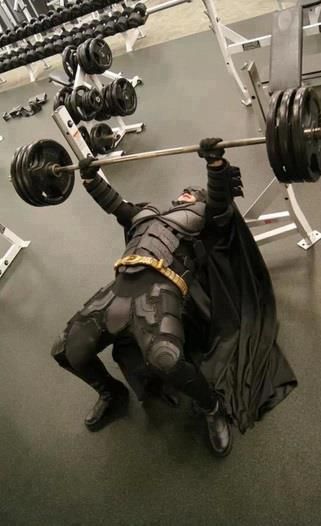 Batman lifts - Imgur Gym Humour, Humour, Gym Memes, Gym Wallpaper, Gym Art, Abs Training, Gym Quote, Gym Humor, Workout Humor