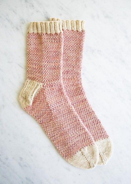 Stitch Socks, Purl Bee, Hand Knit Socks, Purl Soho, Crochet Socks, Sock Knitting Patterns, Tea Cozy, Free Socks, Knitted Slippers