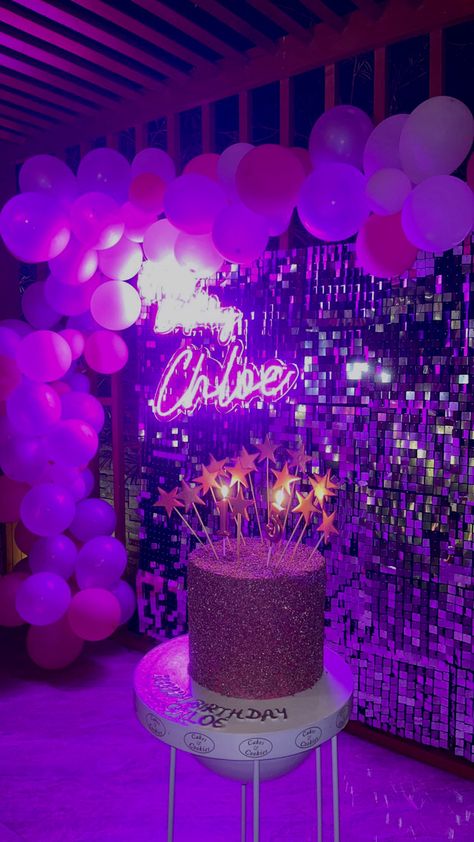 Sparkly Birthday Cake, Pink And Purple Birthday, 12th Birthday Party Ideas, Sparkly Birthday, Disco Cake, Sweet 16 Party Themes, Sparkly Cake, Purple Party Decorations, 12th Birthday Cake