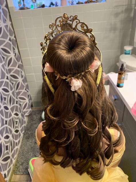 Beauty And The Beast Hairstyle Quince, Beauty And The Beast Inspired Hairstyles, Bell Beauty And The Beast Hairstyle, Girls Princess Hair, Bell Themed Quince, Belle Inspired Hairstyles, Belle Beauty And The Beast Hairstyle, Beauty And The Beast Pinata, Belles Hair Disney