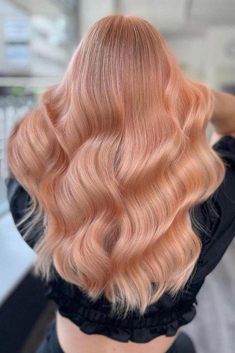 Balayage, Wavy Light Blonde Hair, Strawberry Peach Blonde Hair, Strawberry Blonde Hair Color Rose Gold, Strawberry Pink Blonde Hair, Pink Strawberry Blonde Hair, Peach Highlights Hair, Light Peach Hair, Dimensional Strawberry Blonde