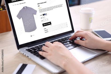 Stock Image: People buying casual shirt on ecommerce website with smart phone, credit card and coffee on wooden desk Inbound Marketing Strategy, Social Media Marketing Campaign, Social Media Management Services, Ecommerce Business, Marketing Budget, Social Media Trends, Competitor Analysis, Marketing Goals, Social Media Marketing Services