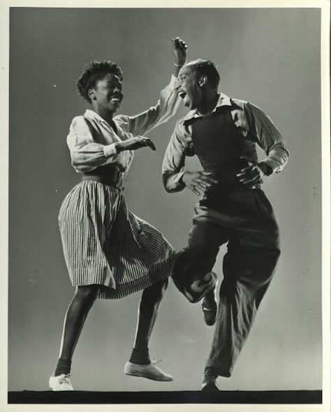 Jazz Dance, Danse Swing, Wedding Photo Table, Swing Era, Jitterbug, Lindy Hop, Swing Dance, Shall We Dance, Drawings Of Friends