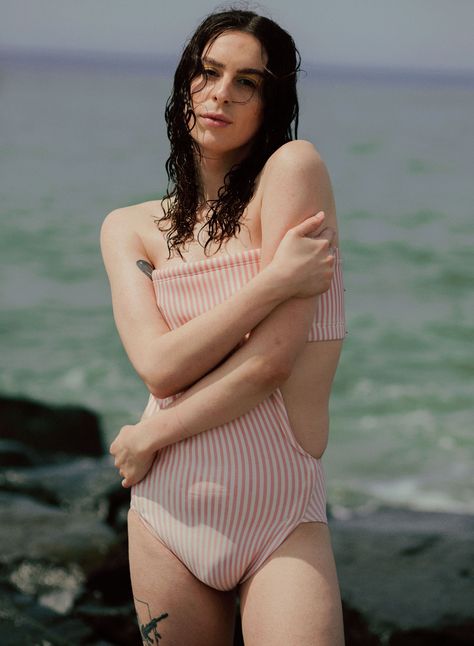 What It Means To Be Trans & At The Beach In America+#refinery29 Fem Boy Outfits, Trans Person, Trans Outfit, Transgender Outfits, Gender Fluid Fashion, Transgender Model, Curvy Fashionista, Transgender People