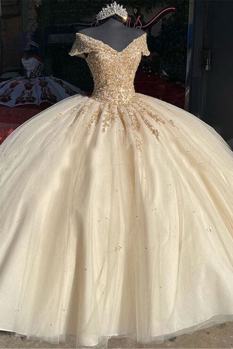 light champagne ball gown Champagne Dress Sweet 16, Chambelanes Outfits Gold, Belle Inspired Wedding Dresses, Sweet 16 Gold Dresses, Beige Sweet 16 Dresses, 15 Dresses Champagne, Gold Sweet Sixteen Dresses, White And Gold Sweet 16 Dresses, Ivory And Gold Quinceanera Dress