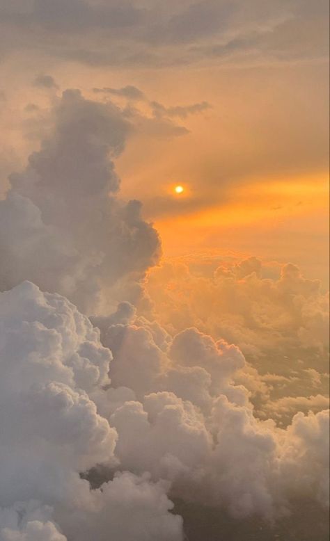 Aesthetic Clouds Painting, Pretty Clouds Aesthetic, Could Wallpaper, Could Sky, Longing Aesthetic, Ciel Aesthetic, Cloud Wallpaper Aesthetic, Dreaming Aesthetic, The Sky Aesthetic