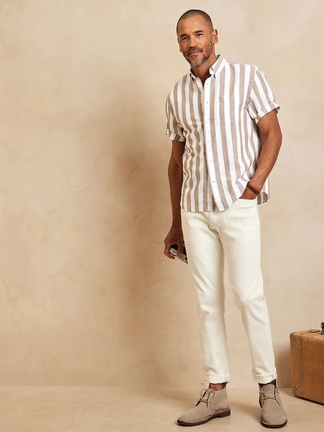 Linen-Cotton Shirt | Banana Republic Mens Summer Button Up Shirts, Beach Vacation Outfits For Men, Beach Wedding Outfits For Men Guest, Mens Beach Vacation Outfits, Mens Resort Wear Outfits Dinner, Summer Men Outfit Casual, Men Vacation Outfits, Laundry Wardrobe, Wedding Guest Men